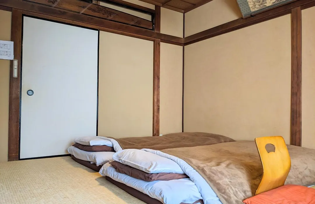 Guesthouse Itoya Kyoto-1